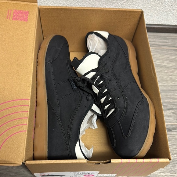 Ryka Made For Women Effortless Lace Up Sneaker - Picture 2 of 7